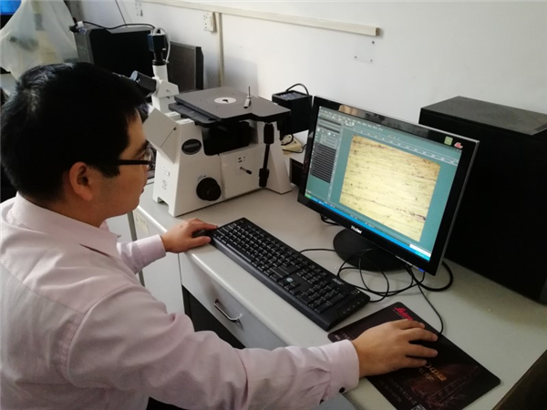 河南工程学院机实验室金相显微镜安装调试成功