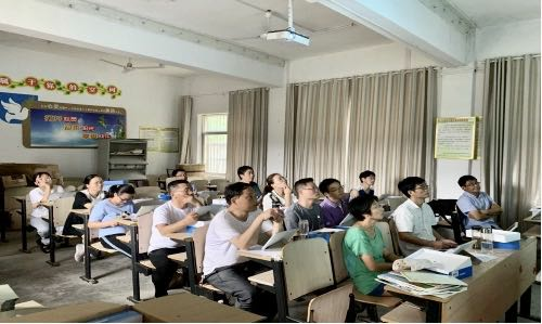 15所中小學，180位老師，希沃助力懷寧縣開展教師信息化水平提升培訓