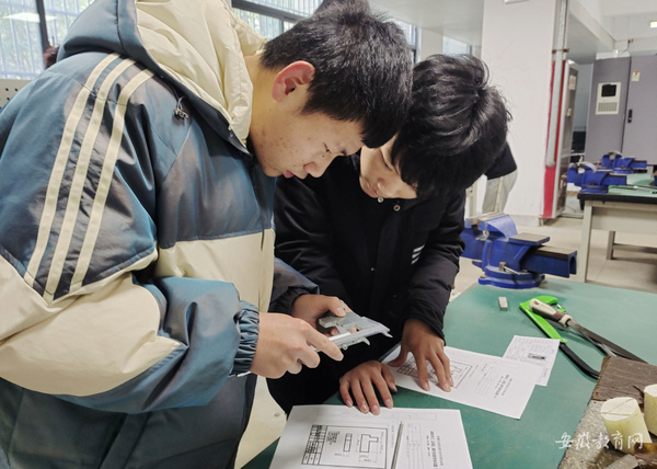 合肥经济贸易科技学校积极开展“1+X”职业技能等级证书考评工作