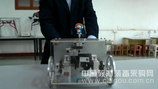 【華中科技大學】仿古指南車