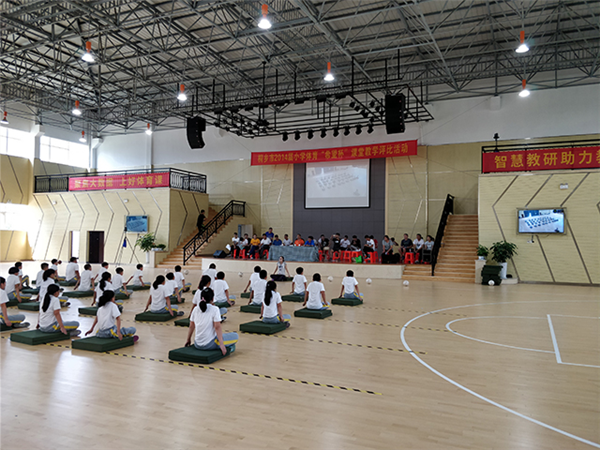 心率、密度监测进课堂,体育教学大变样!