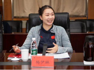 北京體育大學舉辦冠軍班學生代表座談會