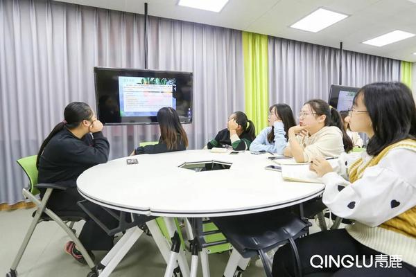 信息化教學，他們走在前沿……