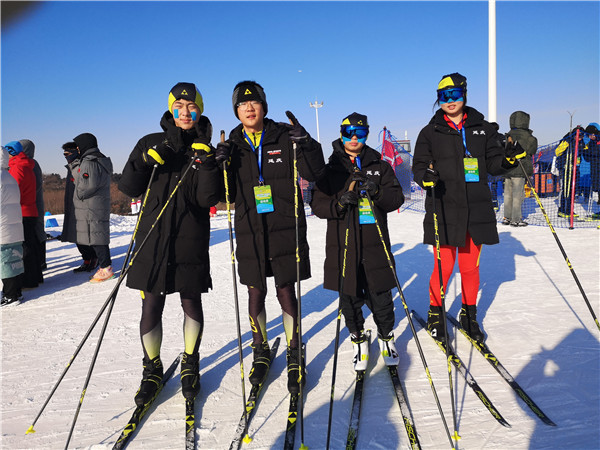 北京市中小学生代表团在全国学校冰雪运动竞赛中取得优异成绩