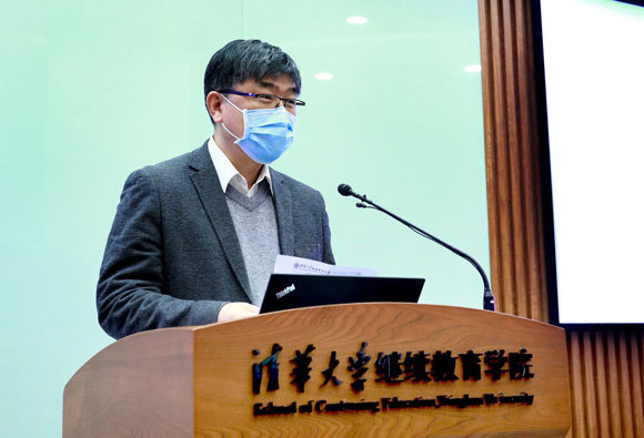 清華大學立足優勢教育資源 致敬“最美逆行者”
