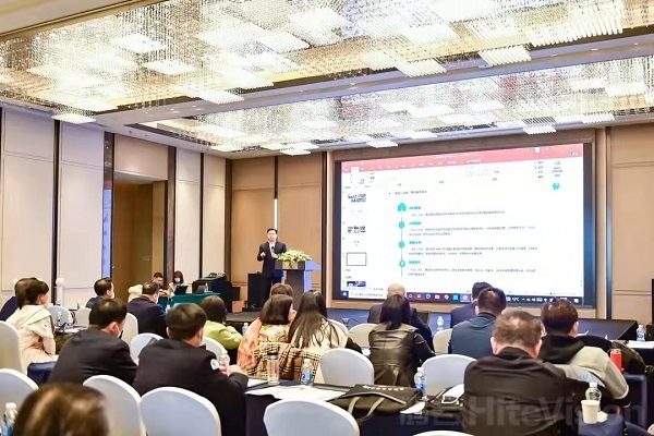 金秋十月重磅活動不斷，鴻合科技引領教育行業脈動