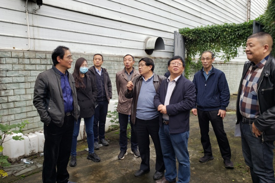 西華大學開展實驗室及危險化學品安全專項檢查