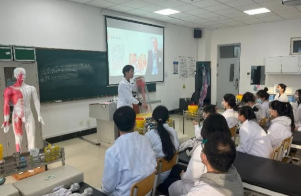黑龍江中醫藥大學實驗實訓中心舉辦首屆實驗（實訓）教學大獎賽