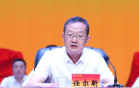 隴東學院召開第六屆教職工代表大會暨工會會員代表大會第二次會議