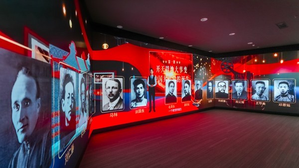 “智”造新標桿！海信商用顯示賦能青島西海岸科技館、圖書館提速增效