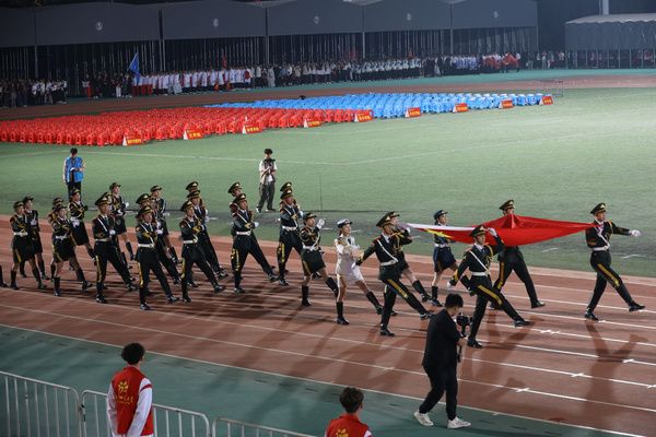 安徽師范大學第52屆田徑運動會隆重開幕