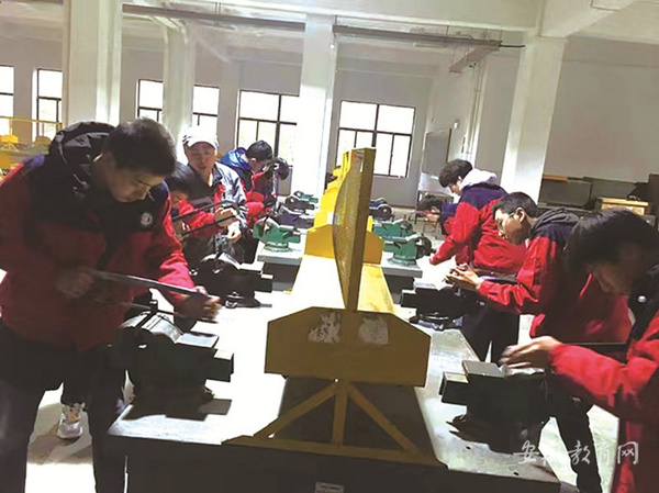 安徽銅陵市緊跟新時代步伐 職業教育改革發展之路越走越寬