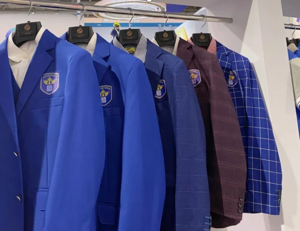 全新校服重磅亮相！重慶立泰服飾注入智能新元素