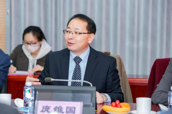 科大訊飛聯合華東師大共同賦能 做更懂孩子和更懂教育的學習機