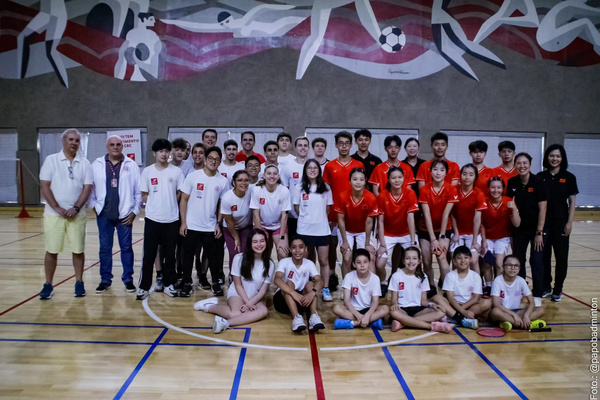 北京郵電大學體育部教師董浩然帶領學生赴巴西、法國開展體育交流
