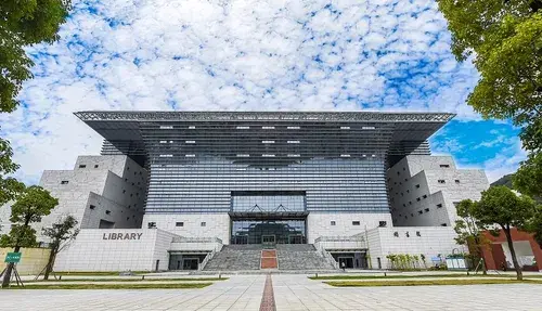 第八届全国未来智慧图书馆论坛邀请函——智慧引领，技术革新，拥抱未来智慧图书馆