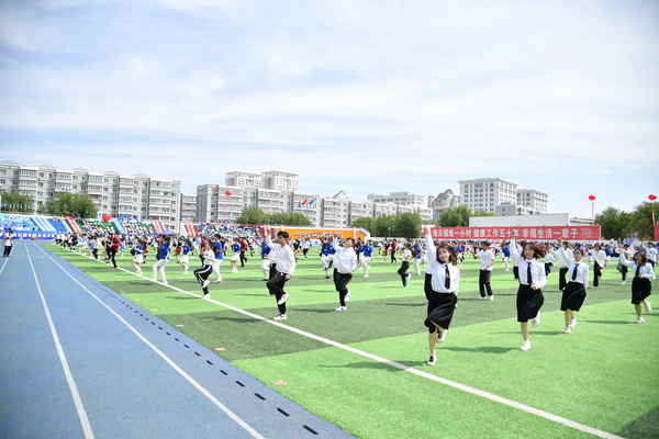哈爾濱工程大學第47屆田徑運動會舉行