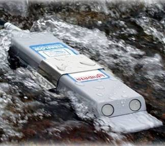 在线流速水位温度综合测量仪